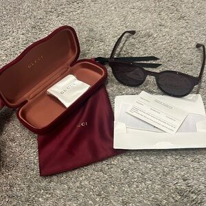 NEW women’s Gucci sunglasses